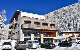 Bed & Breakfast Hotel Nives Solda Exterior photo