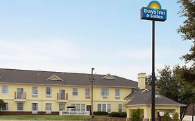 Days Inn & Suites By Wyndham Dfw Airport South-Euless Exterior photo