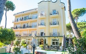 Hotel Europa Milano Marittima Exterior photo