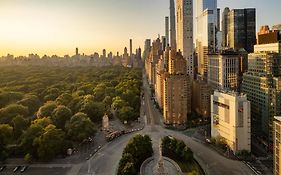 Hotel Mandarin Oriental, New York Exterior photo