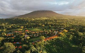 Hotel Montana De Fuego All Inclusive La Fortuna Exterior photo