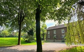 Hoeve Berghof Bed and Breakfast Heerlen Exterior photo