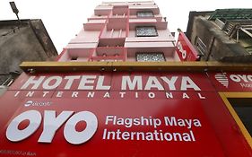 Oyo Home 78050 cozy studio collage square hotel Maya International Calcutta  Exterior photo