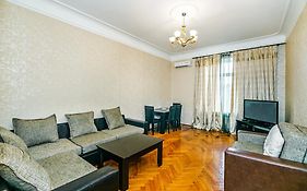 F1 View Apartment In Old City Baky Exterior photo