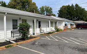 Heart Of The Berkshires Motel Pittsfield Exterior photo