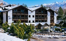 Aparthotel Des Alpes Cavalese Exterior photo