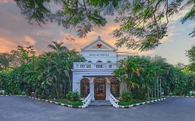 Hotel Royal Orchid Metropole Mysore Exterior photo