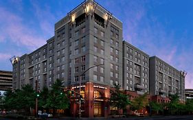 Residence Inn Portland Downtown/Riverplace Exterior photo