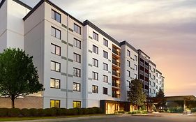 Hotel Courtyard By Marriott New Orleans Metairie Exterior photo