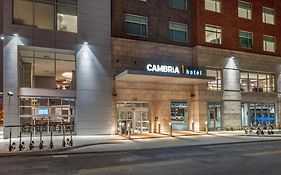 Cambria Hotel Louisville Downtown-Whiskey Row Exterior photo