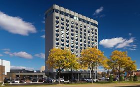 Hotel Doubletree By Hilton Battle Creek Exterior photo