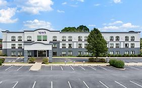 Hotel Spark By Hilton Lancaster Dutch Country Exterior photo