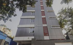 Hotel Townhouse Madhapur Near Shilparamam Kondapur  Exterior photo