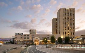 Hotel Hilton New Orleans Riverside Exterior photo