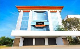 Hotel Townhouse Ameerpet Balkampet Road Hyderabad Exterior photo