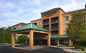 Hotel Courtyard Cleveland Airport South Middleburg Heights Exterior photo