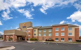 Comfort Inn & Suites Akron South Exterior photo