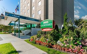 Hotel Courtyard By Marriott New York Jfk Airport Exterior photo