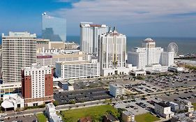 Hotel Courtyard By Marriott Atlantic City Beach Block Exterior photo