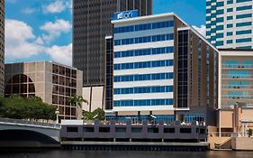 Hotel Aloft - Tampa Downtown Exterior photo