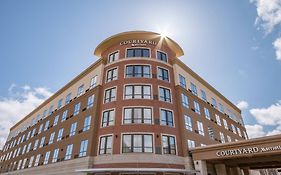 Hotel Courtyard By Marriott South Bend Downtown Exterior photo