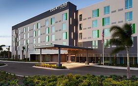 Hotel Courtyard By Marriott Winter Haven Exterior photo