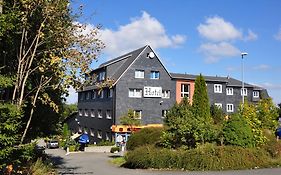 Hotel An Der Alten Porzelline Neuhaus am Rennweg Exterior photo