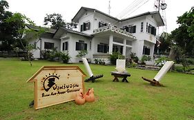 Baan Rub Aroon Guesthouse Chiang Rai Exterior photo