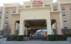 Hampton Inn & Suites Nashville At Opryland Exterior photo
