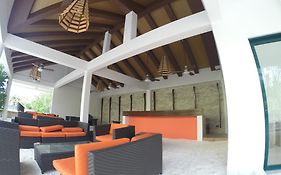 Hotel Pallazo Laamu Gan  Exterior photo