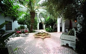 Hotel Riad Ifoulki Marrakesh Exterior photo