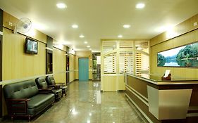 Hotel Green Palace Residency Wayanad Exterior photo