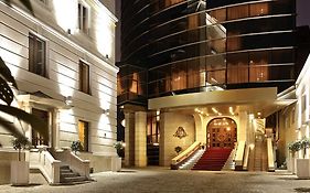 Nobil Luxury Boutique Hotel Chişinău Exterior photo