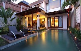 Grania Bali Villas Seminyak Room photo
