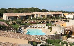 Punta Falcone Resort Santa Teresa di Gallura Exterior photo