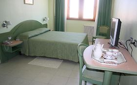 Hotel Grillo Nuoro  Room photo