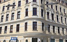 Graf Sobieski Apartments Vienna Exterior photo