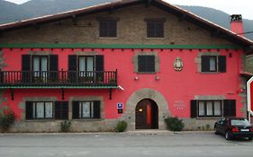 Hotel Ibaiondo Olave Exterior photo