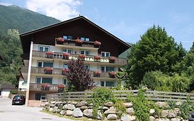 Appartementhaus Sporthotel Moelltal Flattach Exterior photo