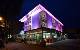 Hotel Concorde Cesenatico Exterior photo