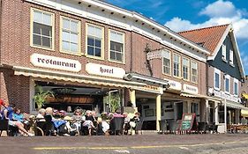 Hotel Cafe Restaurant Van Den Hogen Volendam Exterior photo