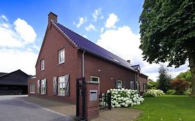 Lokven Hoeve Bed and Breakfast Vinkel Exterior photo