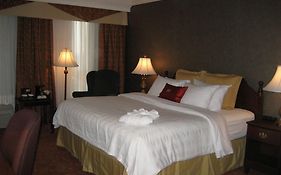 Plaza Hotel Hamilton Room photo