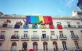 Gay Hostal Puerta Del Sol Madrid Exterior photo