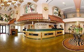 Clarion Hotel Branson Exterior photo