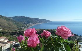 Blue Sky House Bed and Breakfast Taormina Exterior photo