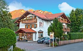 Hotel Antonia Oberammergau Exterior photo