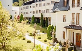 Hotel Kloster St. Josef Neumarkt in der Oberpfalz Exterior photo