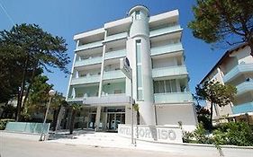 Hotel Carillon Milano Marittima Exterior photo