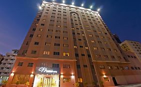 Monroe Hotel & Suites Al Manamah Exterior photo